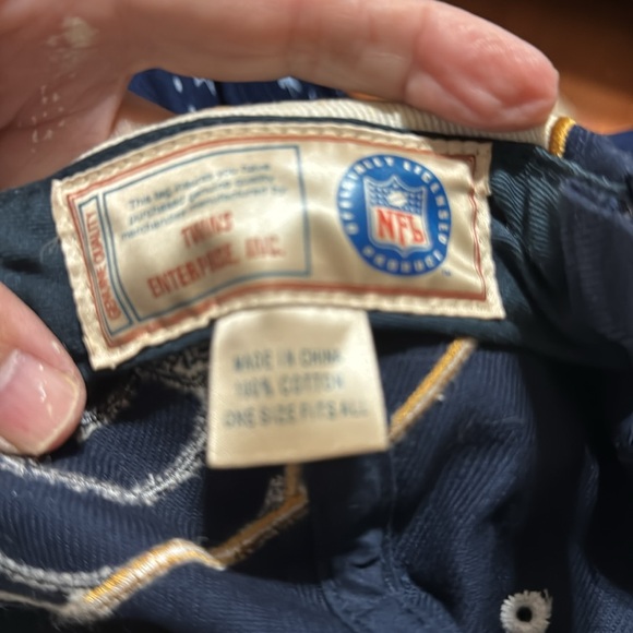 St. Louis Rams hat - Picture 4 of 4